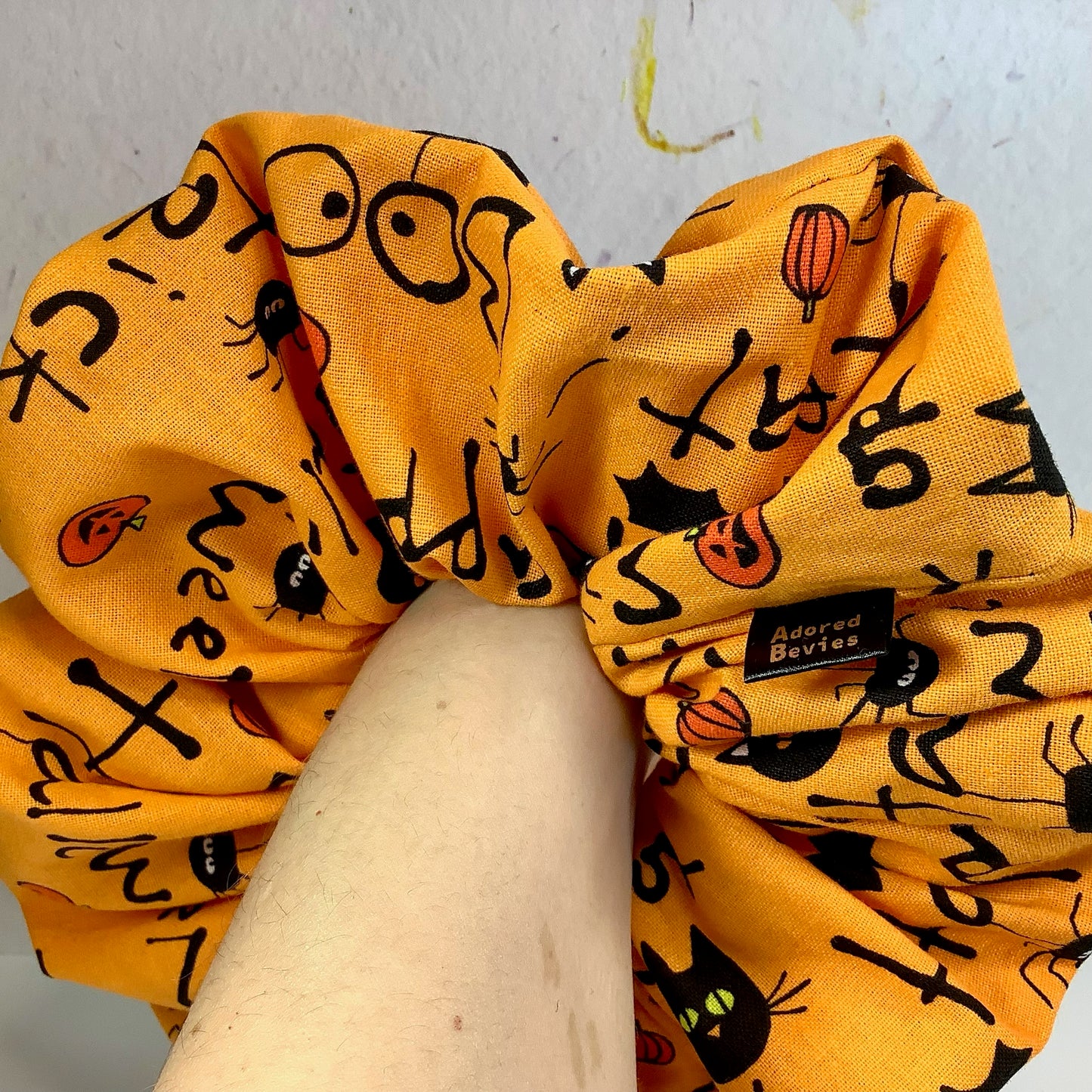 SALEM XXL Halloween Scrunchie