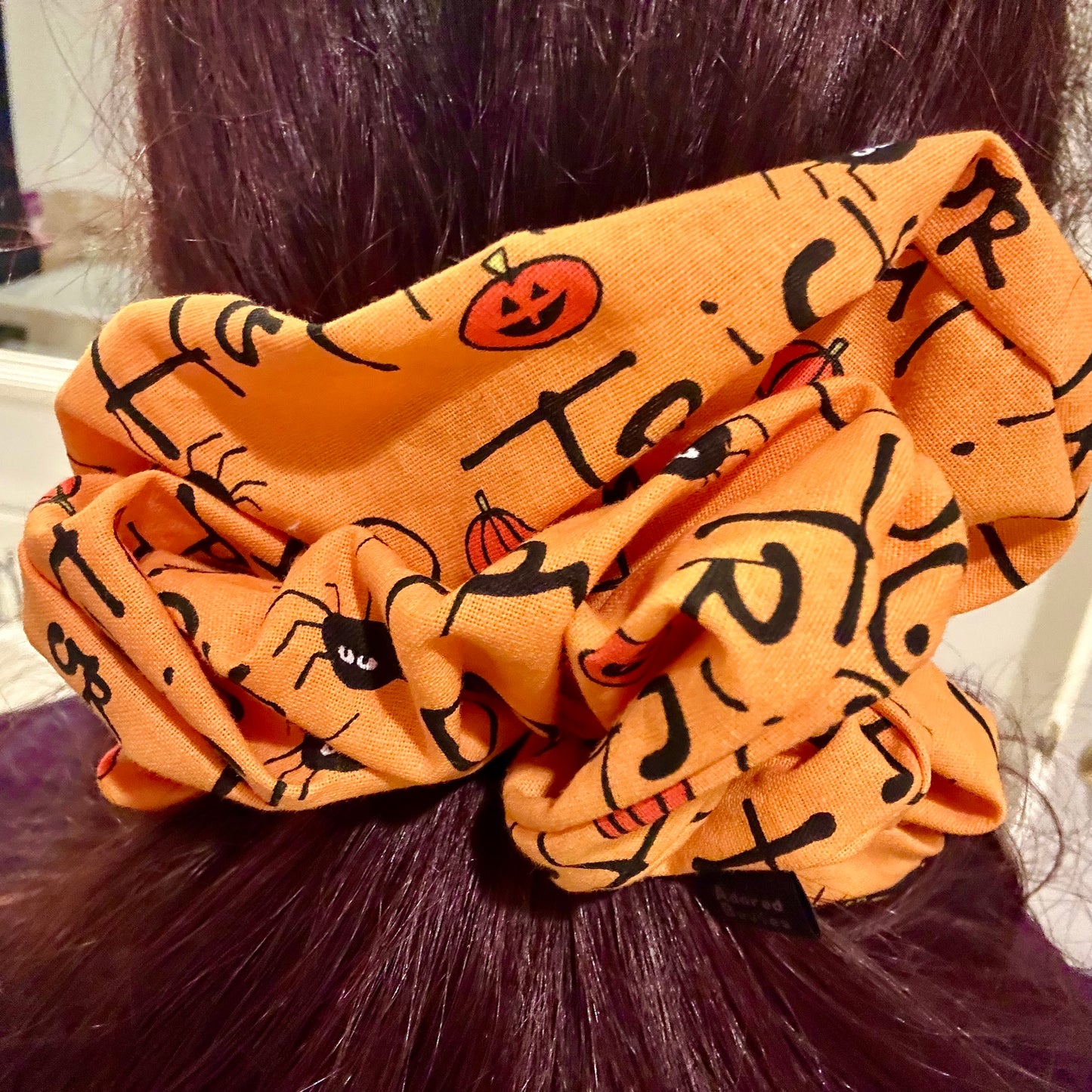SALEM XXL Halloween Scrunchie